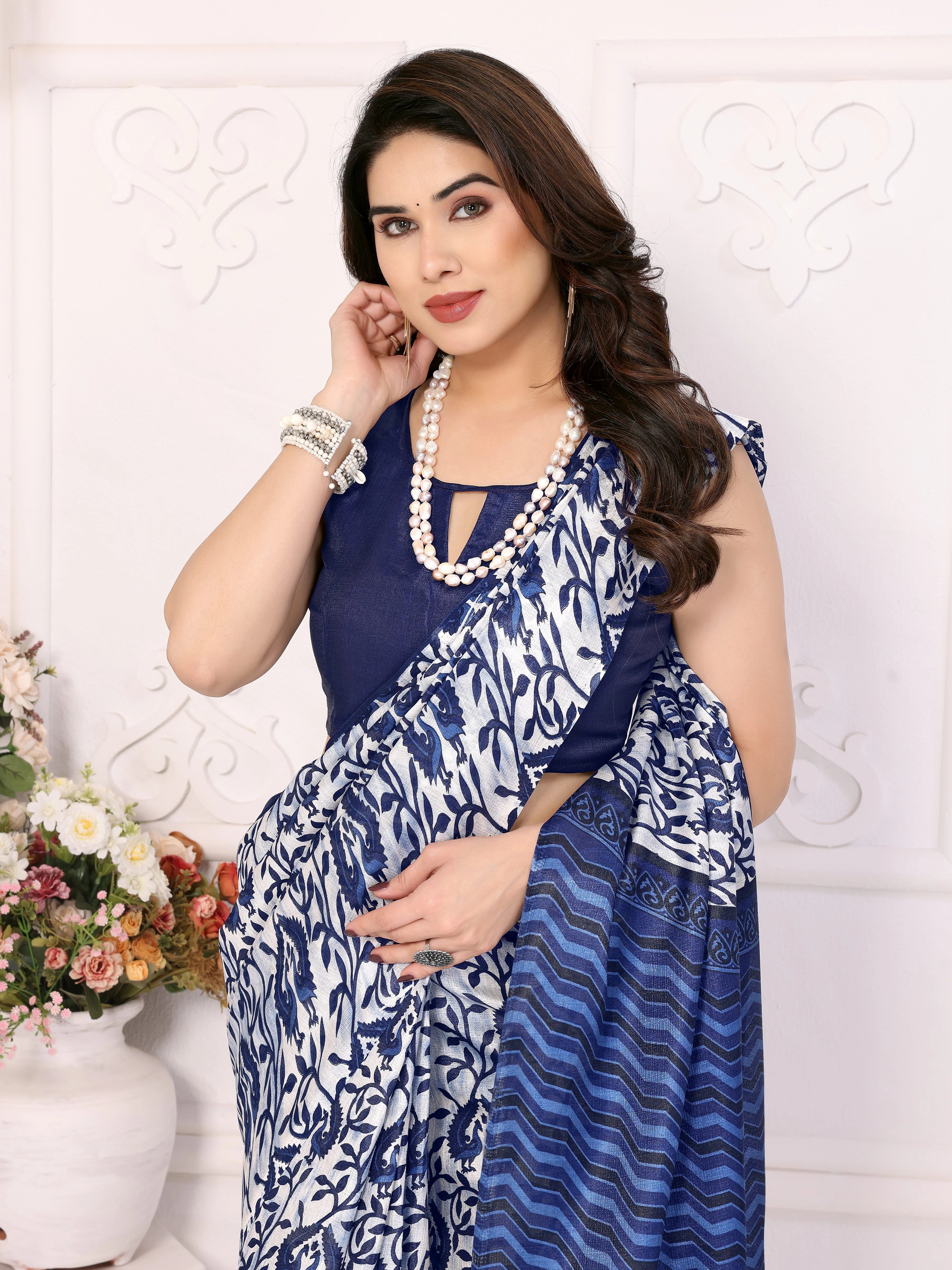 SHYAMIKA Khadi Vel Printed Saree with Blouse